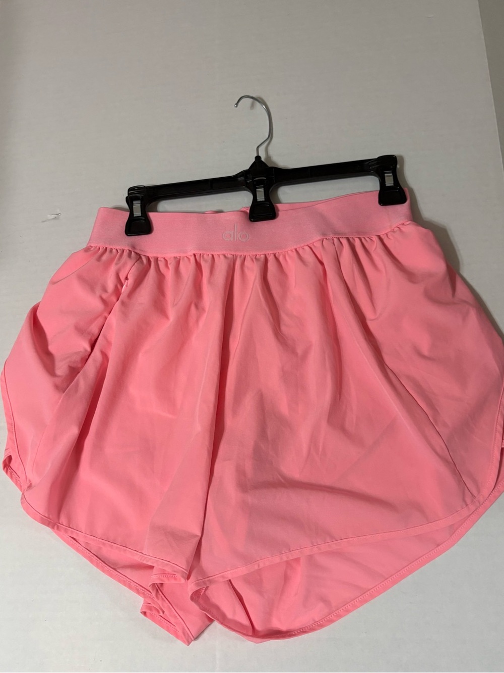 EUC large pink like new ALO yoga match point shorts
